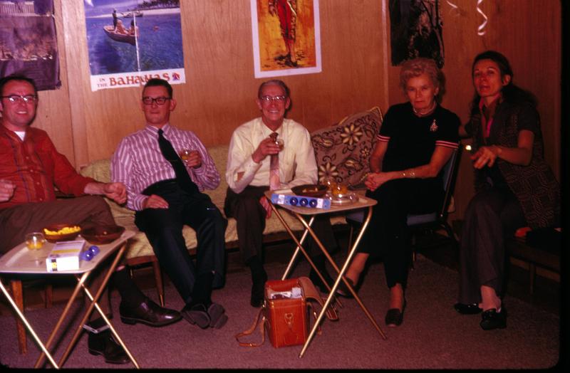 Christmas 1969, 1970, Halloween 1969 3200dpi 079.jpg - Xmas 1970